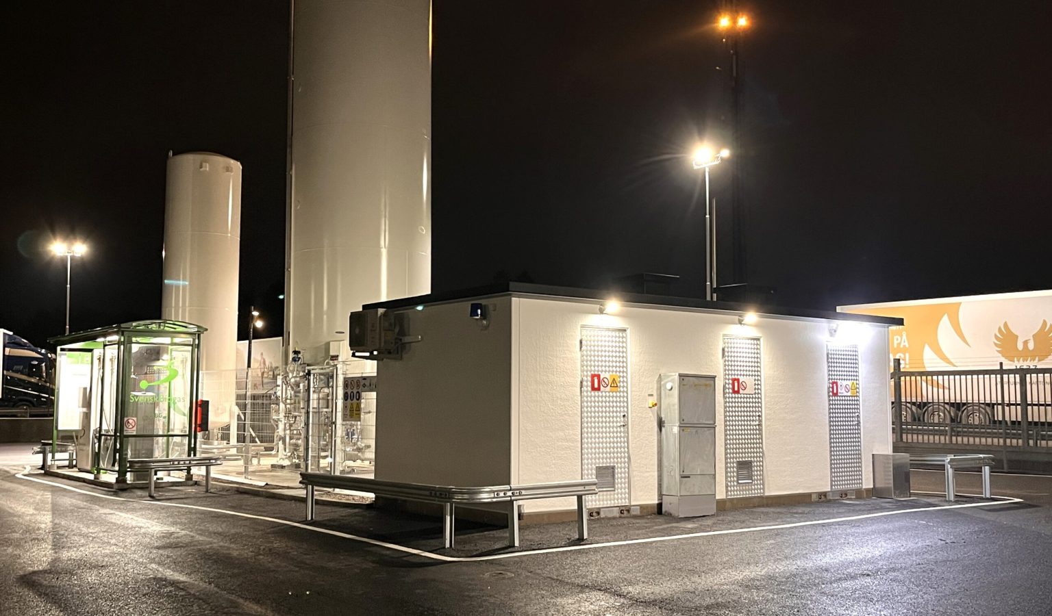 Tankstation flytande biogas LBG, Bio-Lng Norrköping. Svensk Biogas, Alfreddsons Transport.